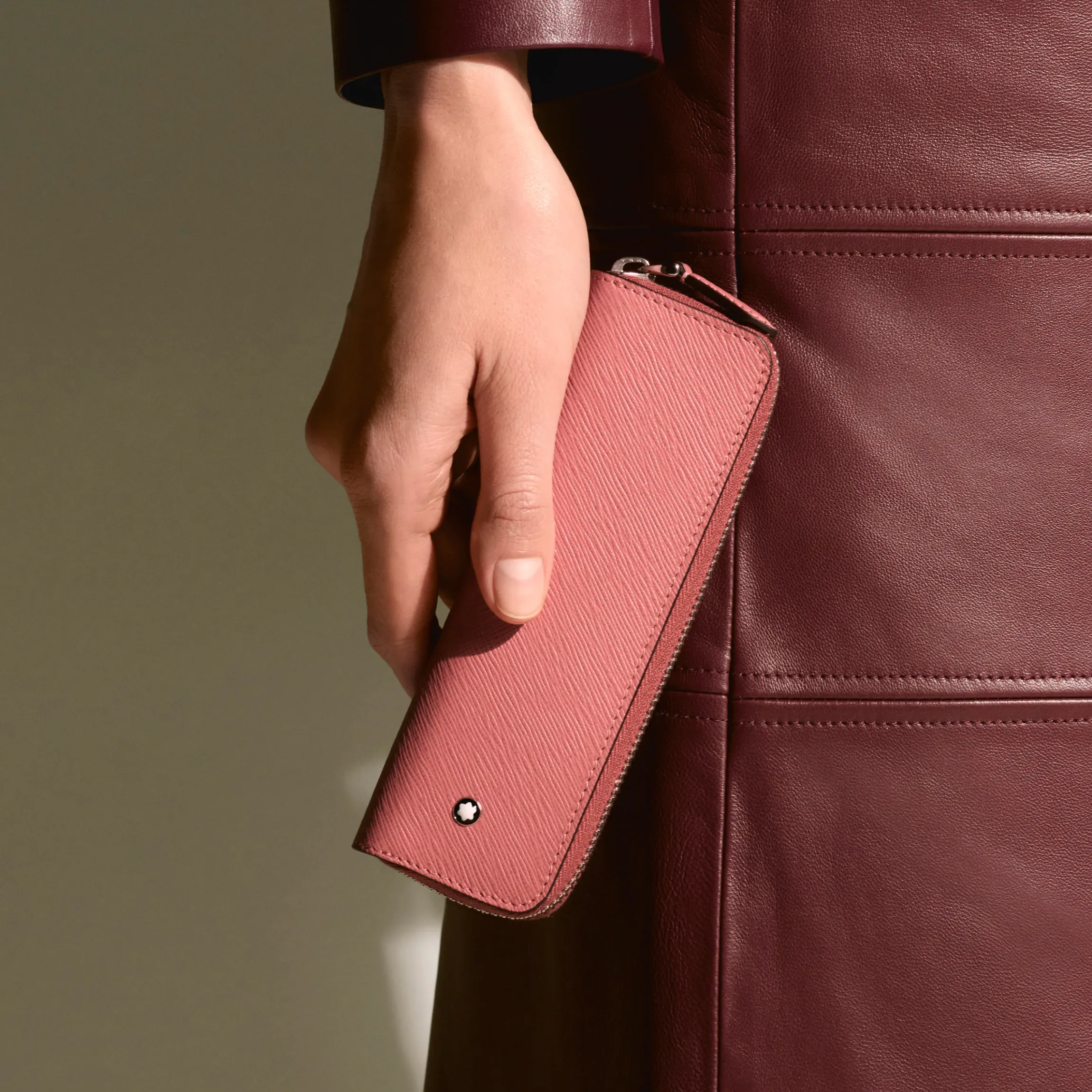 Astuccio con Cerniera per 1 Strumento da Scrittura in Pelle Sartorial