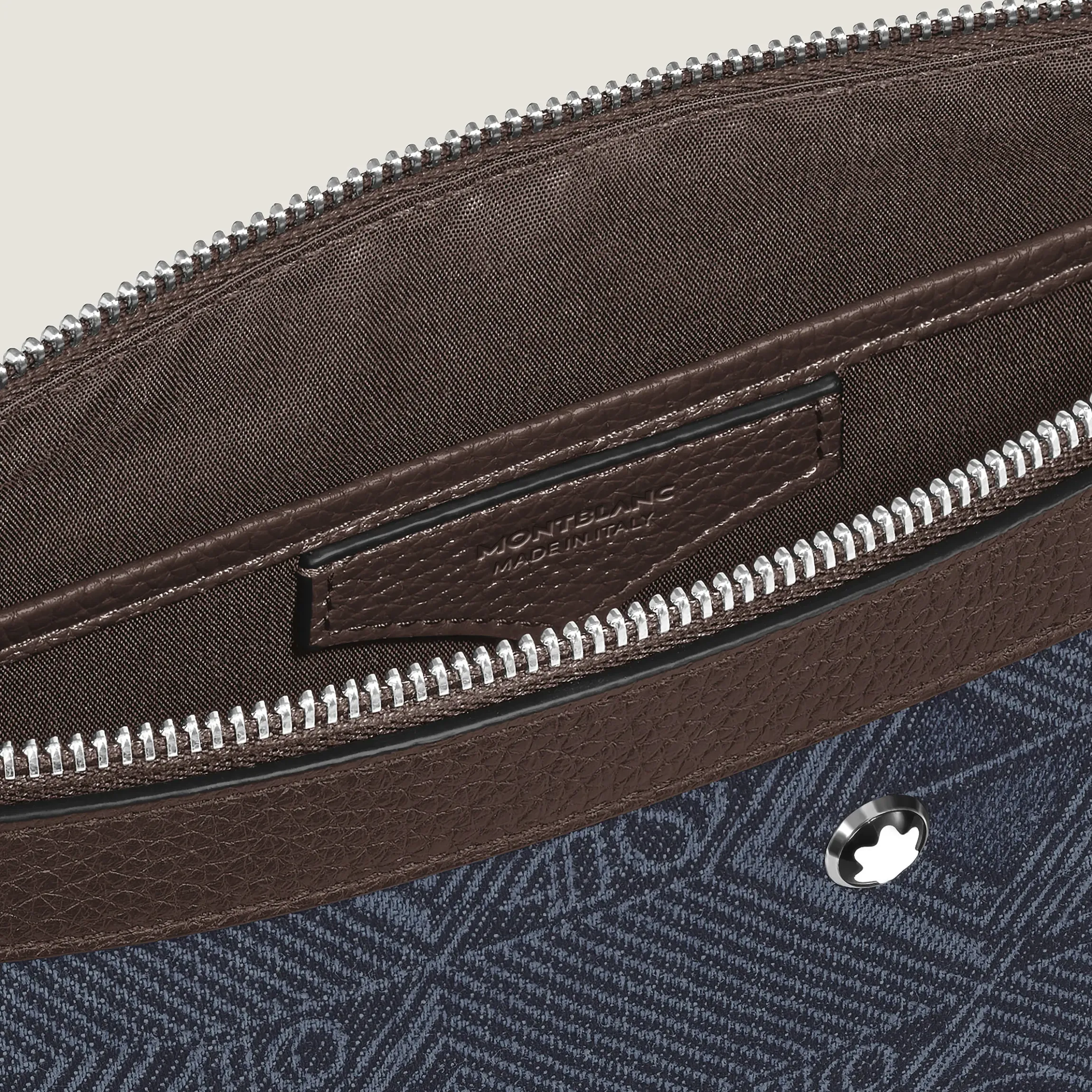 Pouch in Denim 4810