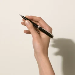 Set con Penna a sfera PIX nera e Porta carte 6 scomparti in Pelle Meisterstück