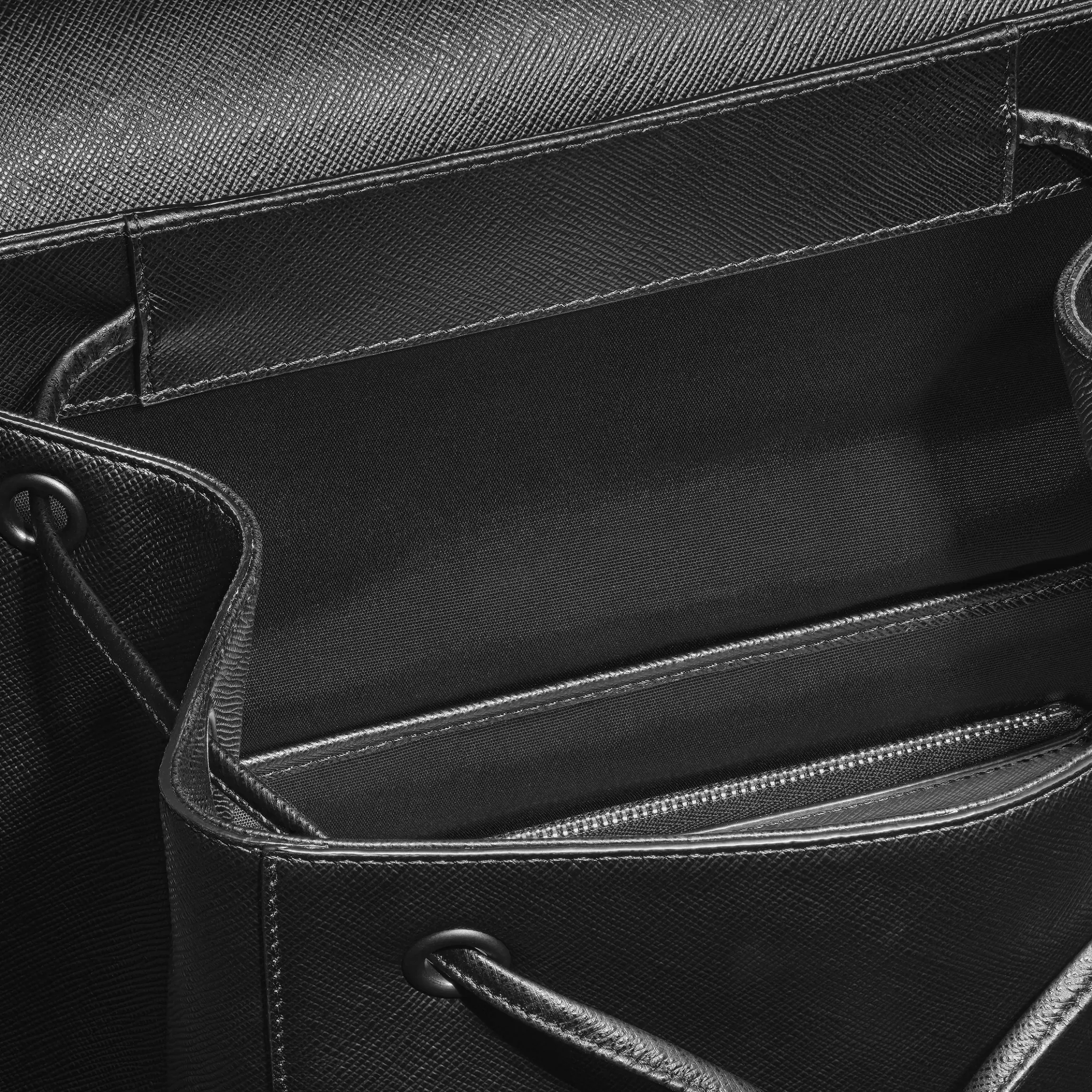 Zaino Modello Medio in Pelle Sartorial